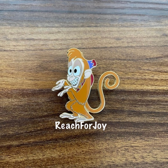 Abu the Monkey Aladdin Disney Pin 2002 - Picture 1 of 4